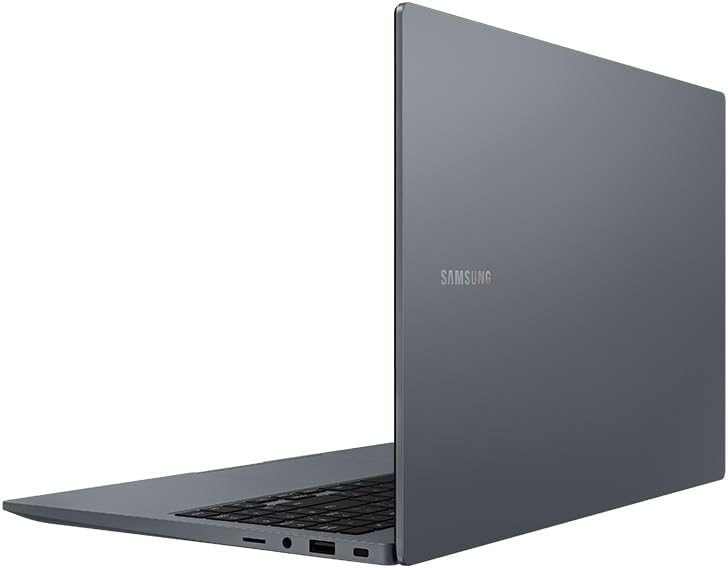 Notebook Intel Core 5 Windows 11 Fino e Leve em Metal